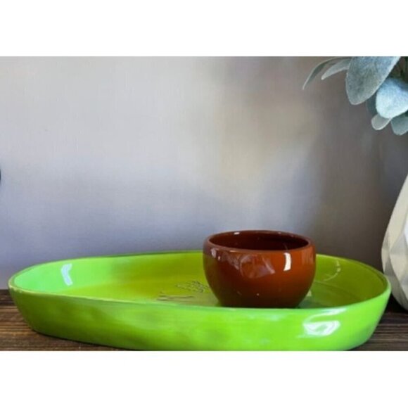 NWT Rae Dunn Large Avocado-Shaped Chip N Dip Ceramic Serving Bowl and Platter - Picture 3 of 5